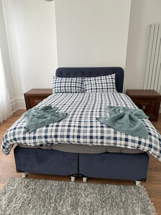 Private 2 Homestay London