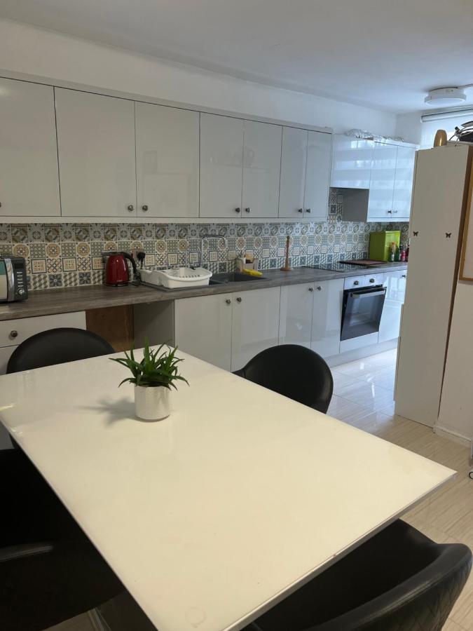 Private 2 Homestay London